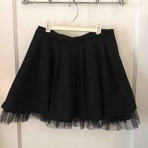 Black skater skirt